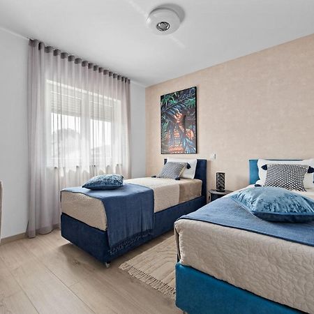 Apartment Leone Medulin Bagian luar foto