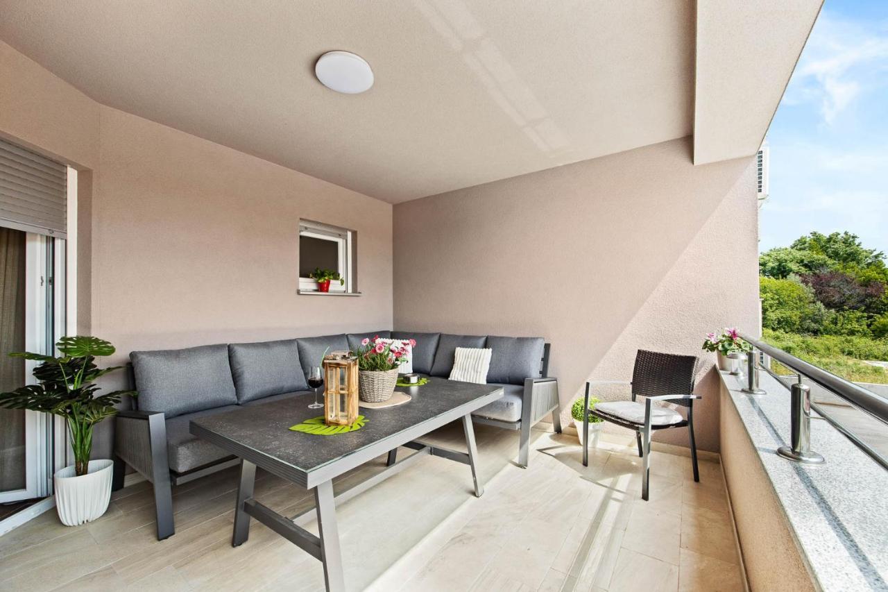 Apartment Leone Medulin Bagian luar foto