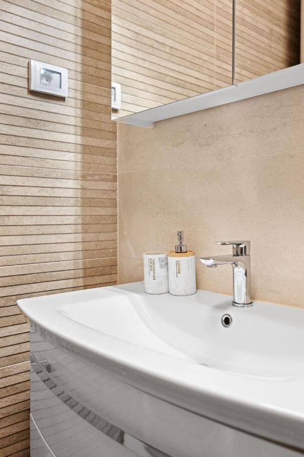 Apartment Leone Medulin Bagian luar foto