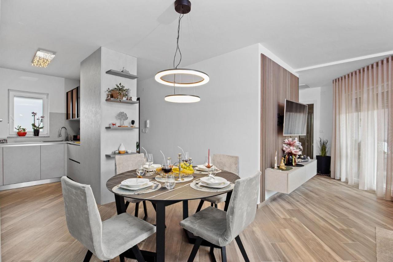 Apartment Leone Medulin Bagian luar foto