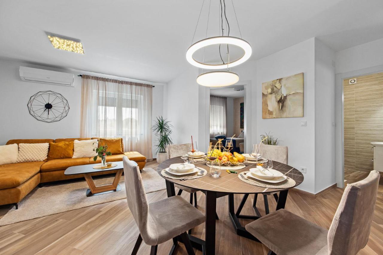 Apartment Leone Medulin Bagian luar foto